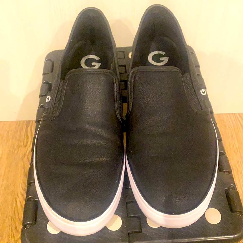 G BY GUESS WOMENS Black Shoes Size 9M